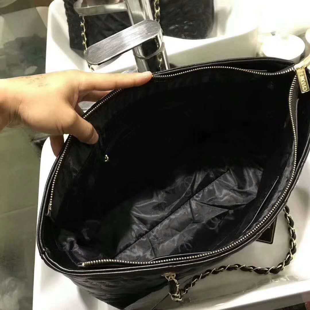 CHANEL Rosaire « Florence » Sheepskin Leather Tote Bag With Camellia Pattern Black W35 x H26 x D12 CM