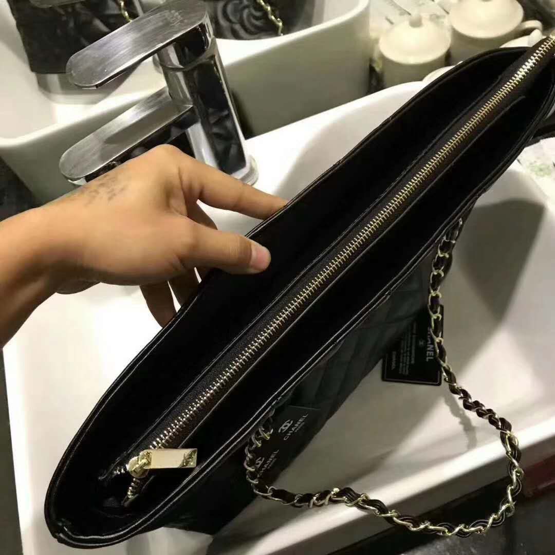CHANEL Rosaire « Florence » Sheepskin Leather Tote Bag With Camellia Pattern Black W35 x H26 x D12 CM