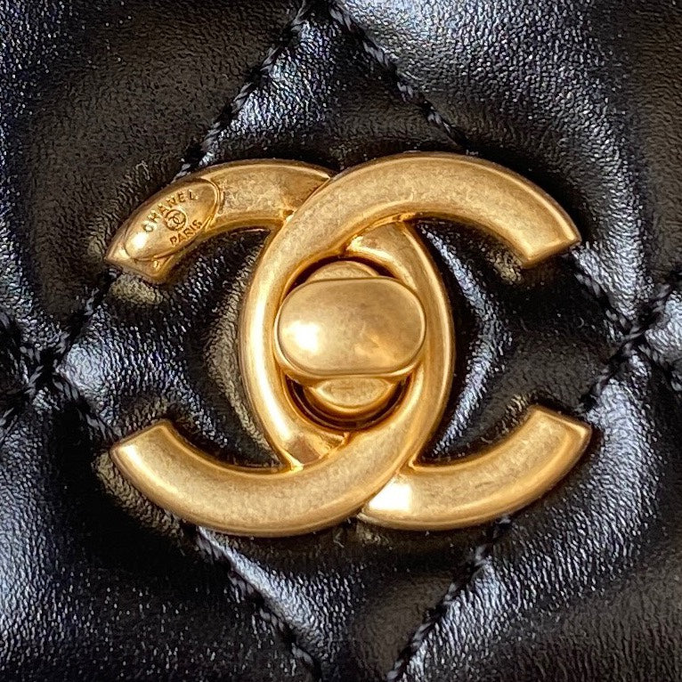 CHANEL Handbag AP3240 GP Black Size 19 cm