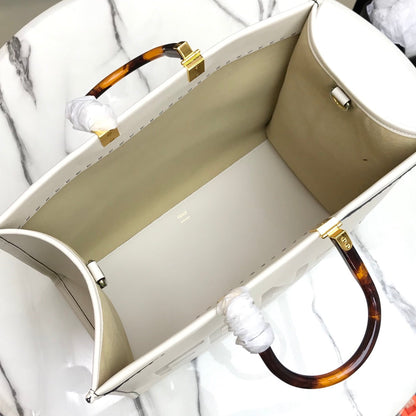 Fendi Tote 40cm White